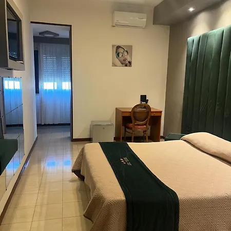 Hotel Joy-2